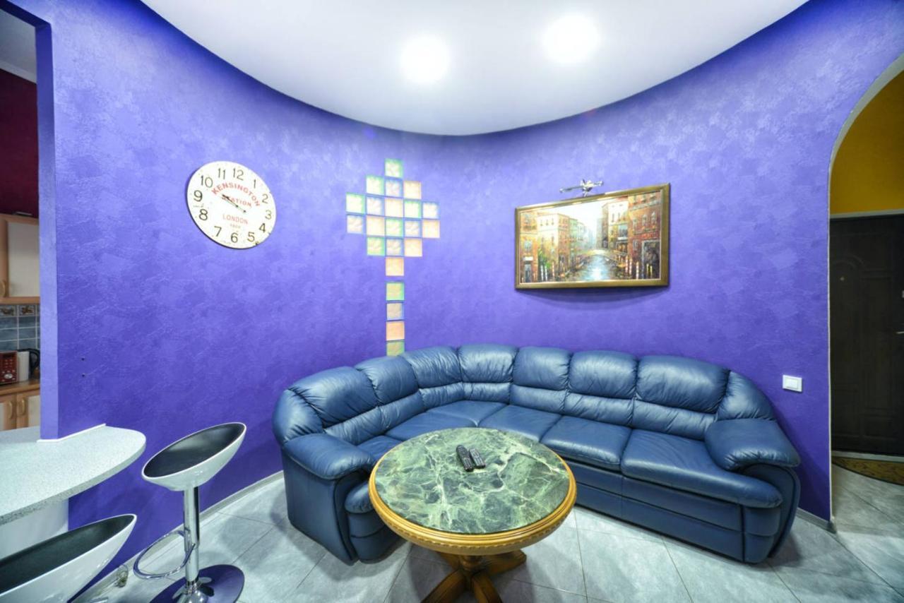 Chekhov Apartment Kiev Buitenkant foto