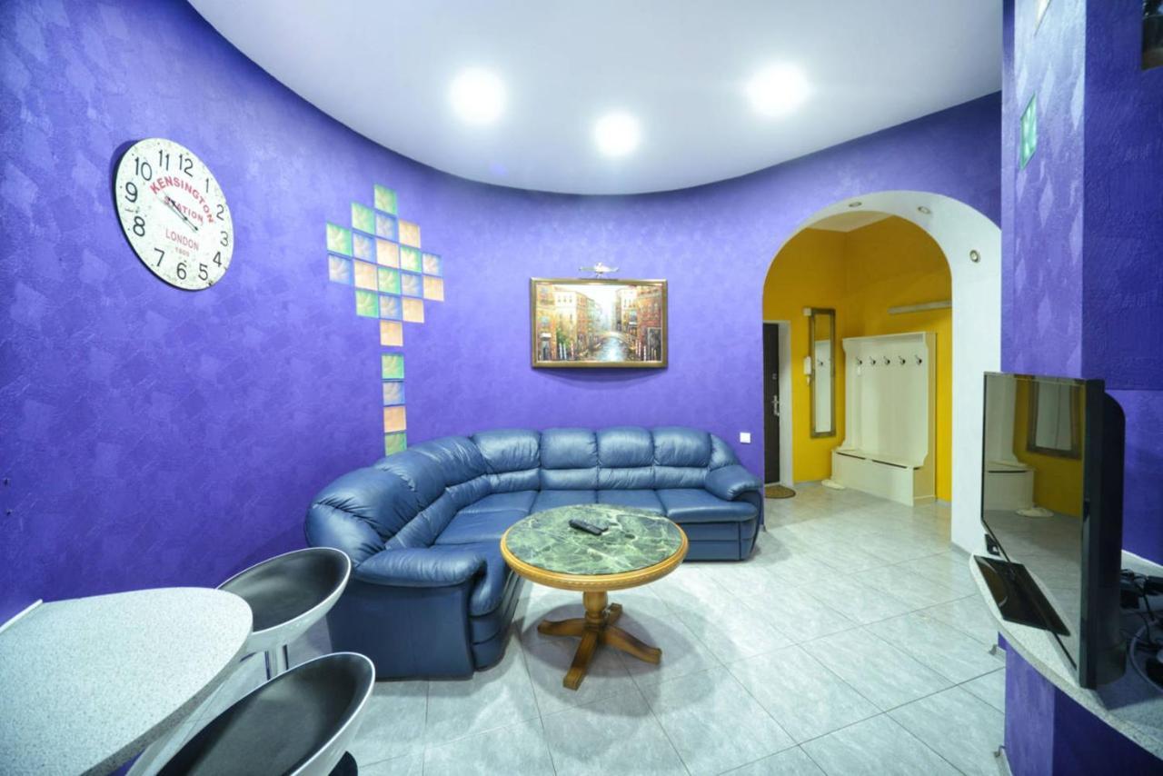Chekhov Apartment Kiev Buitenkant foto