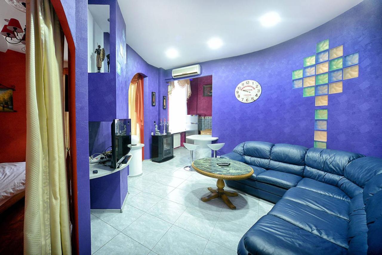 Chekhov Apartment Kiev Buitenkant foto